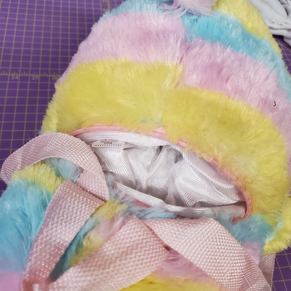 Alpaca backpack - Picture 4 of 4